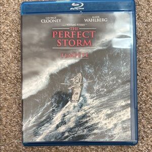 Warner Bros. The Perfect Storm Blu-ray - Blue and Gray
